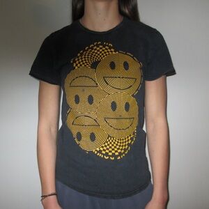 Unique smiley face graphic baby tee! #retro